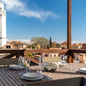 https://sea-to-sky-apartments.hotelinveneto.com